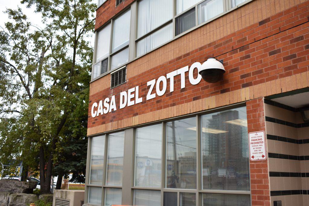 Exterior of the Casa Del Zotto apartment building.